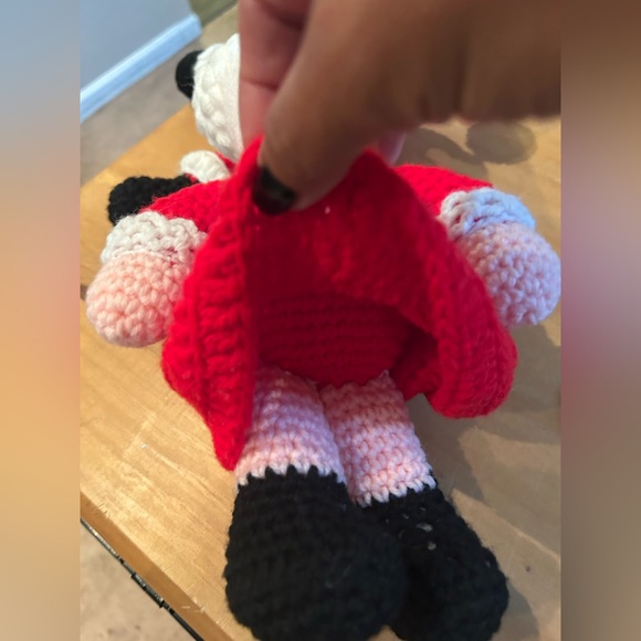 Vintage 3pc Santa and Mrs Claus and elf’s Dolls Handmade Crochet Christmas Decor - Picture 6 of 14